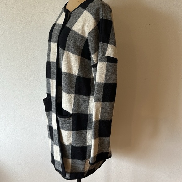 Hatch O/S baby alpaca, merino blend Black White Plaid Cardigan great condition - Picture 8 of 8